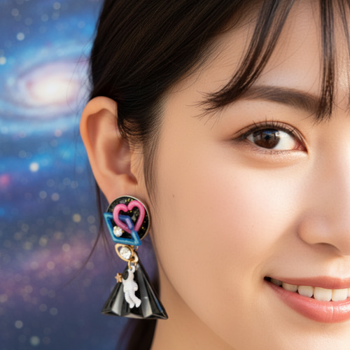 Galaxy 宇宙サーカス Blackテント ネオンサインの図形と宇宙飛行士