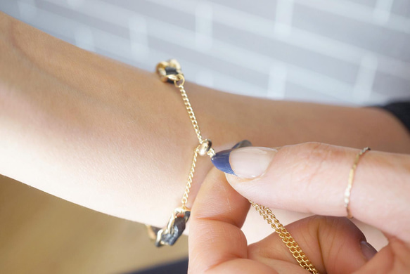 Bicolor Metal Chain Adjustable Bracelet[Gold x Black] 5枚目の画像