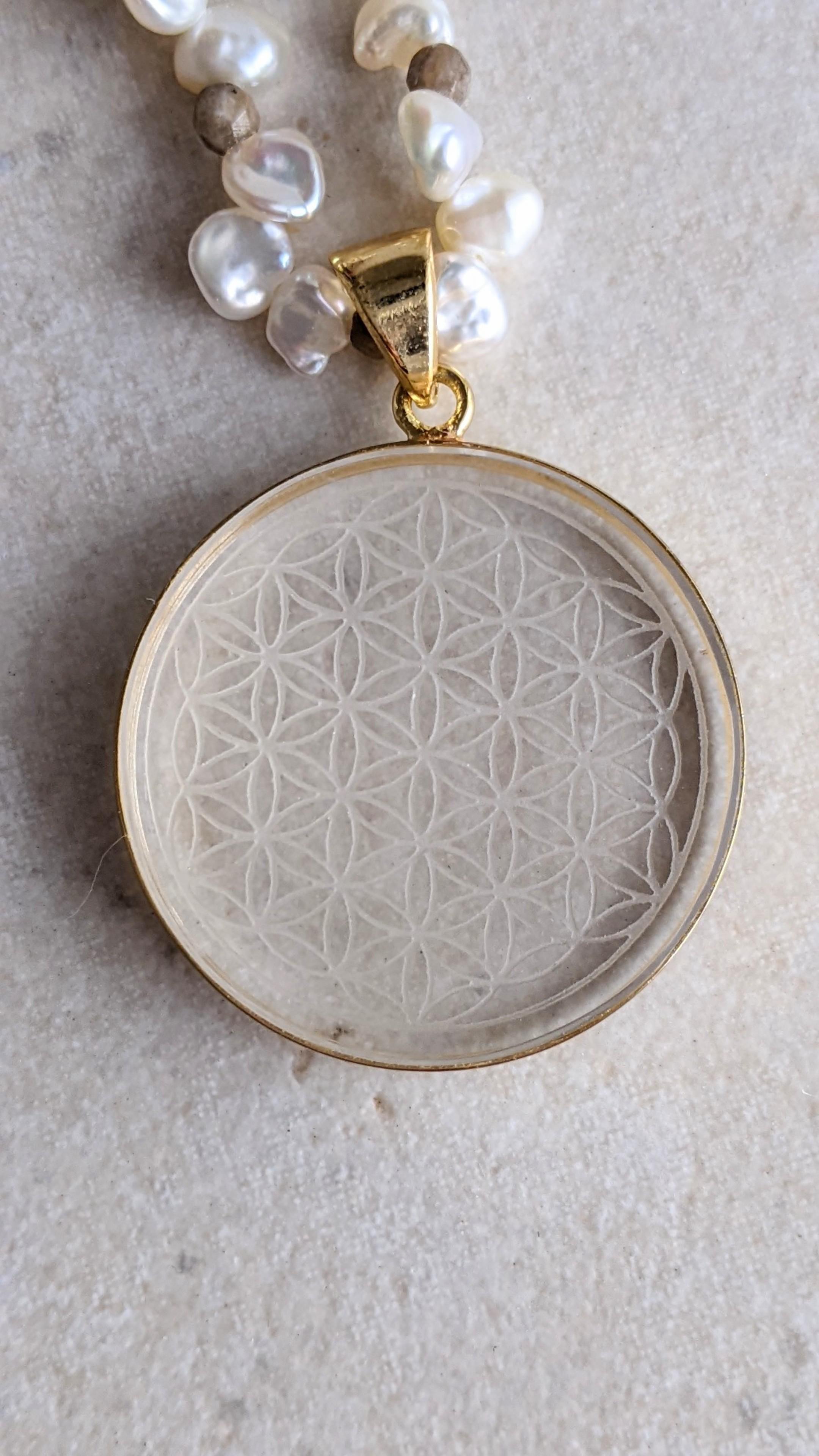 ❃フラワーオブライフ❃天然クリスタル バロックパール淡水真珠ペンダント