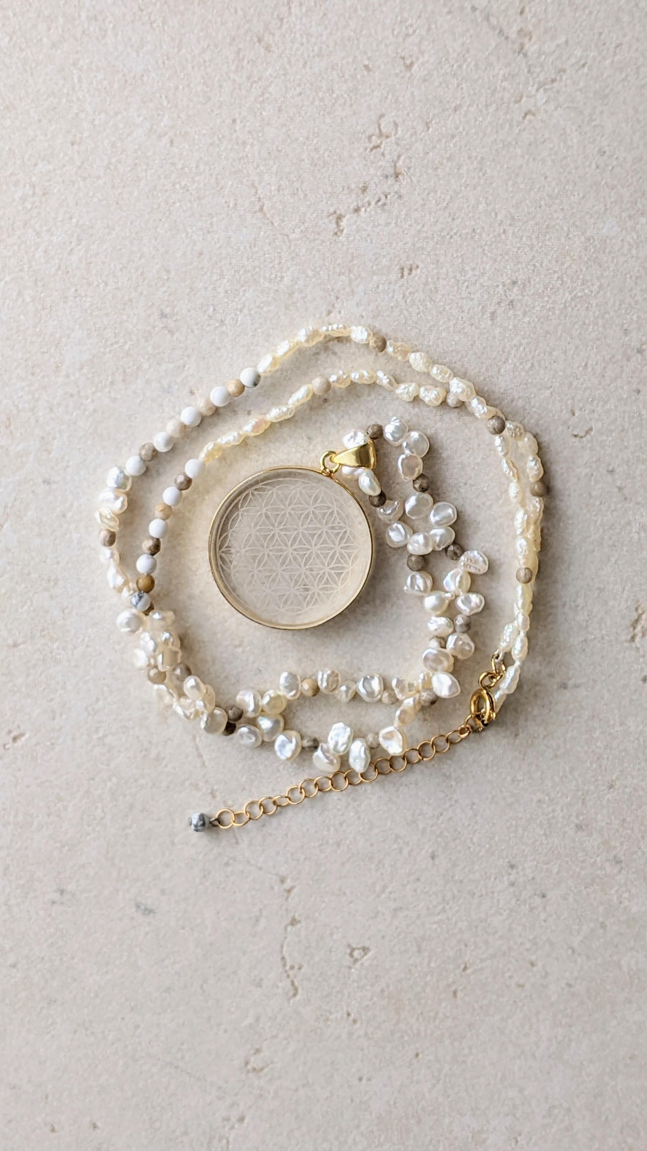 ❃フラワーオブライフ❃天然クリスタル バロックパール淡水真珠ペンダント