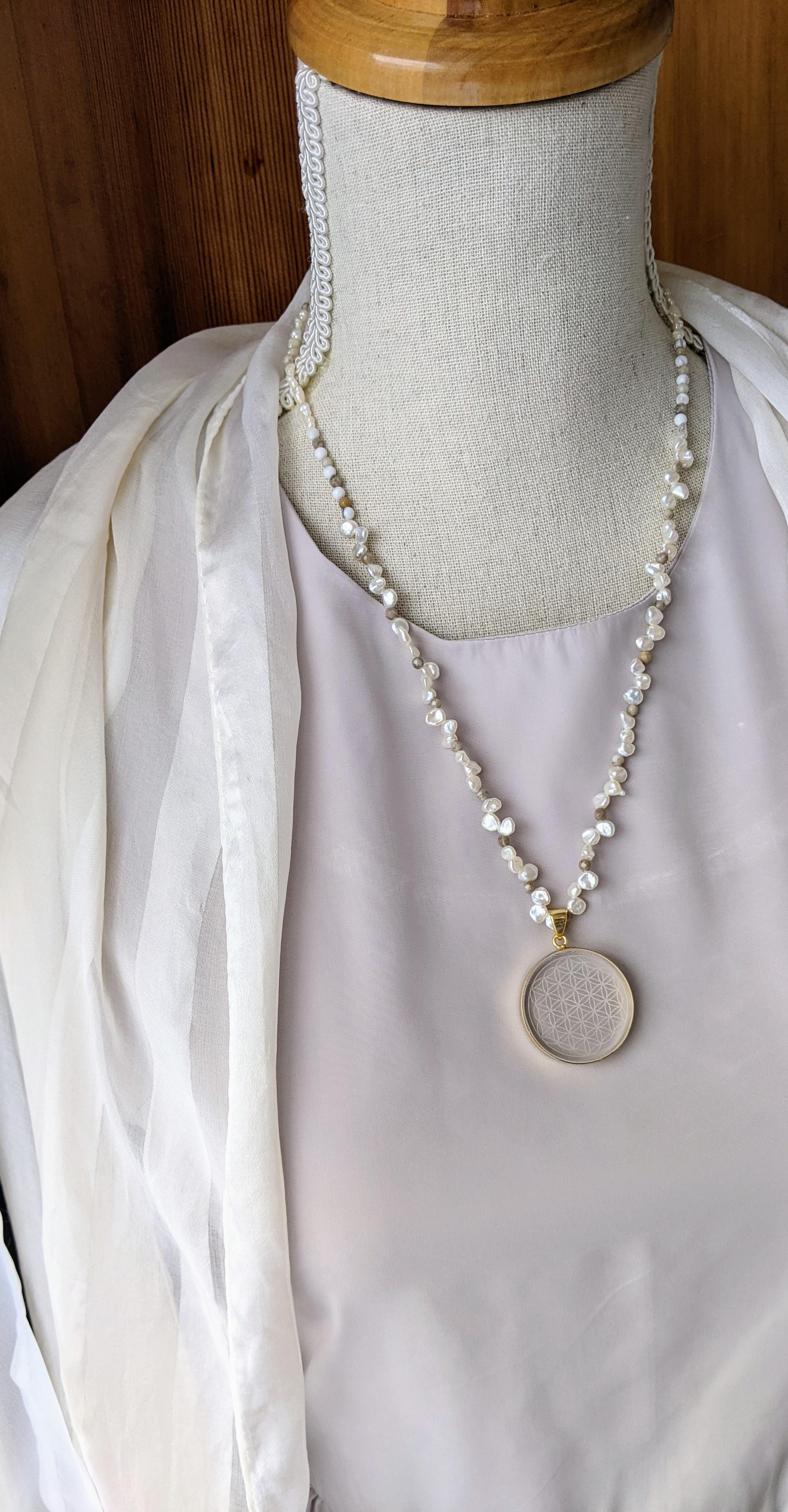 ❃フラワーオブライフ❃天然クリスタル バロックパール淡水真珠ペンダント