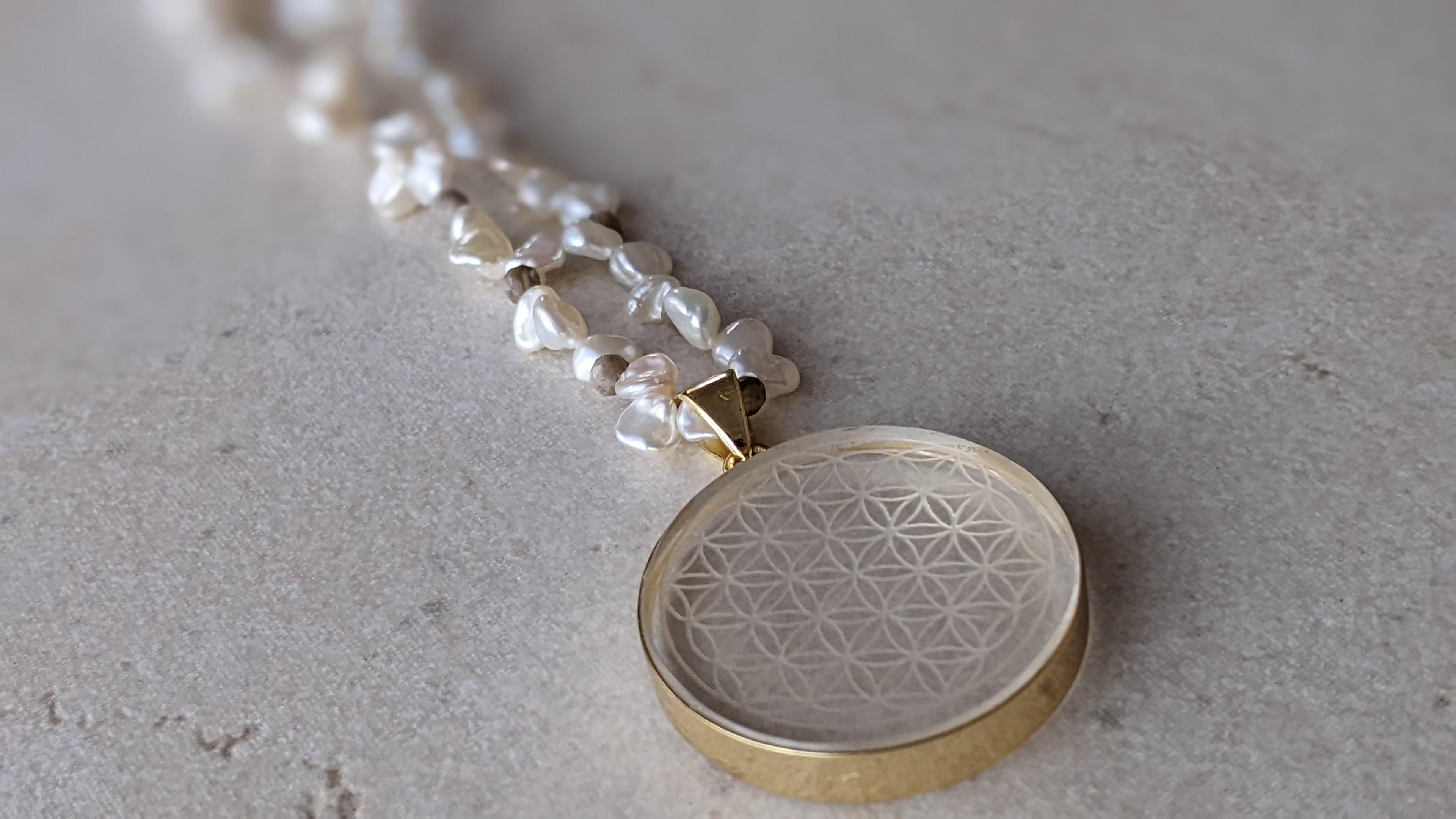 ❃フラワーオブライフ❃天然クリスタル バロックパール淡水真珠ペンダント