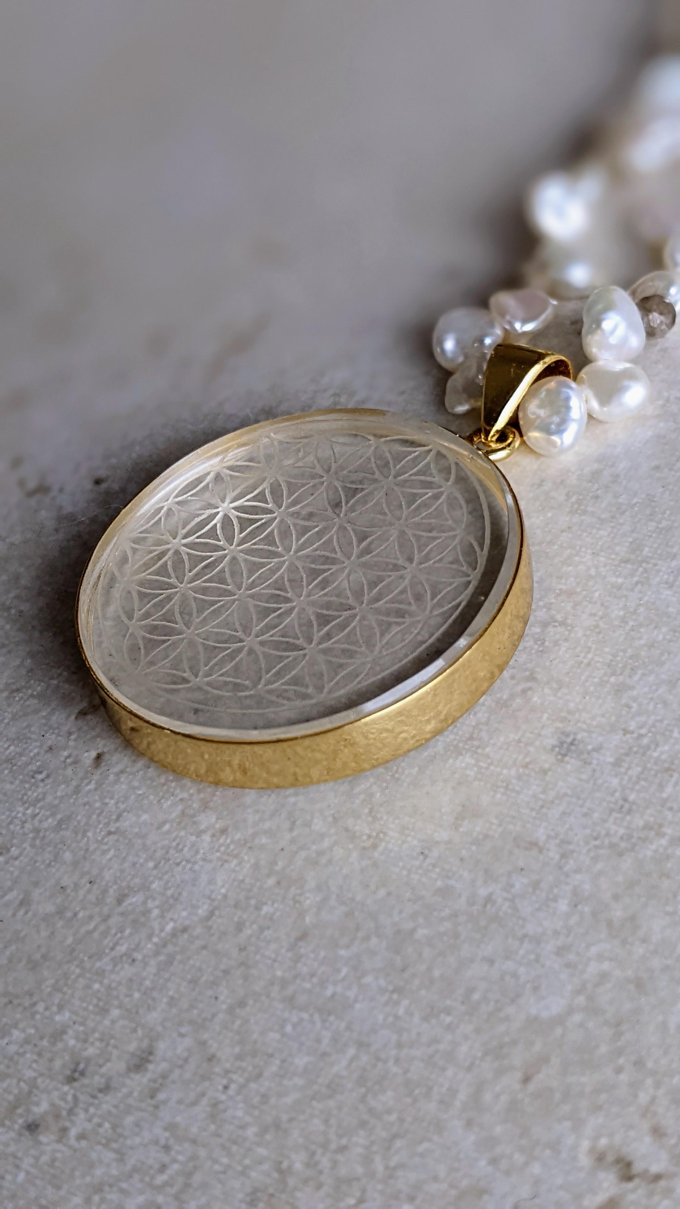 ❃フラワーオブライフ❃天然クリスタル バロックパール淡水真珠ペンダント