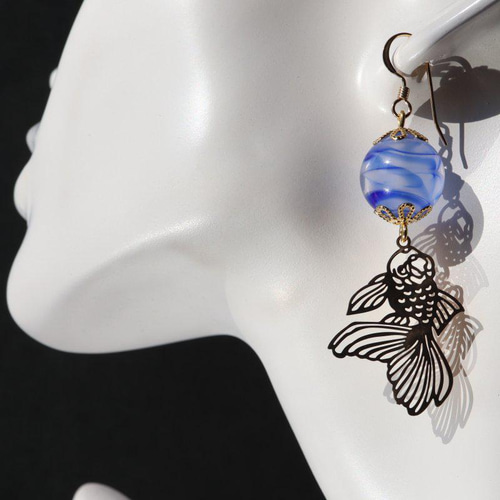 のほほん❤️ 14kgfピアス les bon bon｜K18 organic pierce 18金 ピアス クリスマス - H.O.V