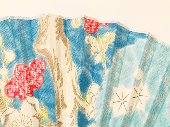 着物扇子　アンティークの絹の着物使用　日本の京都の職人が手仕事で制作　オンリーワン　プレゼントに最適 #30 5枚目の画像