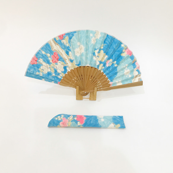 着物扇子　アンティークの絹の着物使用　日本の京都の職人が手仕事で制作　オンリーワン　プレゼントに最適 #30 1枚目の画像