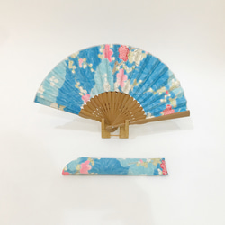 着物扇子　アンティークの絹の着物使用　日本の京都の職人が手仕事で制作　オンリーワン　プレゼントに最適 #31 1枚目の画像