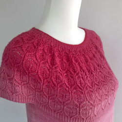 手編み半袖ニット オーストリア産「Wollelfe」手染め毛糸 2枚目の画像