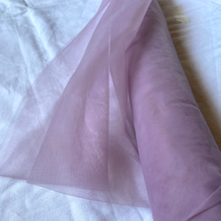 【幅広150cm】ソフトチュール生地 くすみパープル｜なめらかでやわらかなチュール／ウェディング・背景布・衣装づくり 2枚目の画像