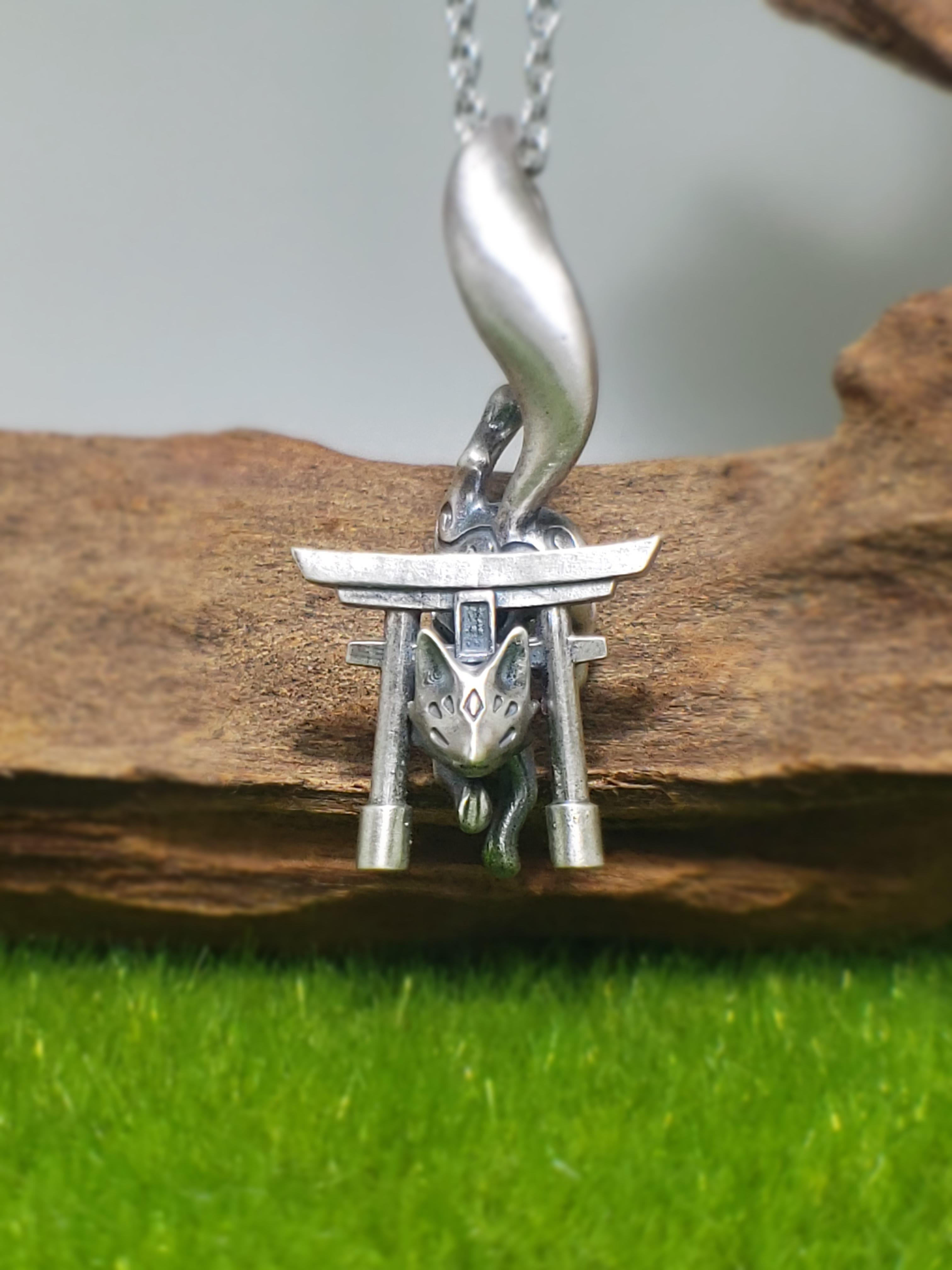 鳥居の中から・トップ