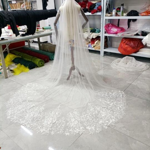 高身長花嫁におすすめ/ロングウェディングベール 花柄刺繍