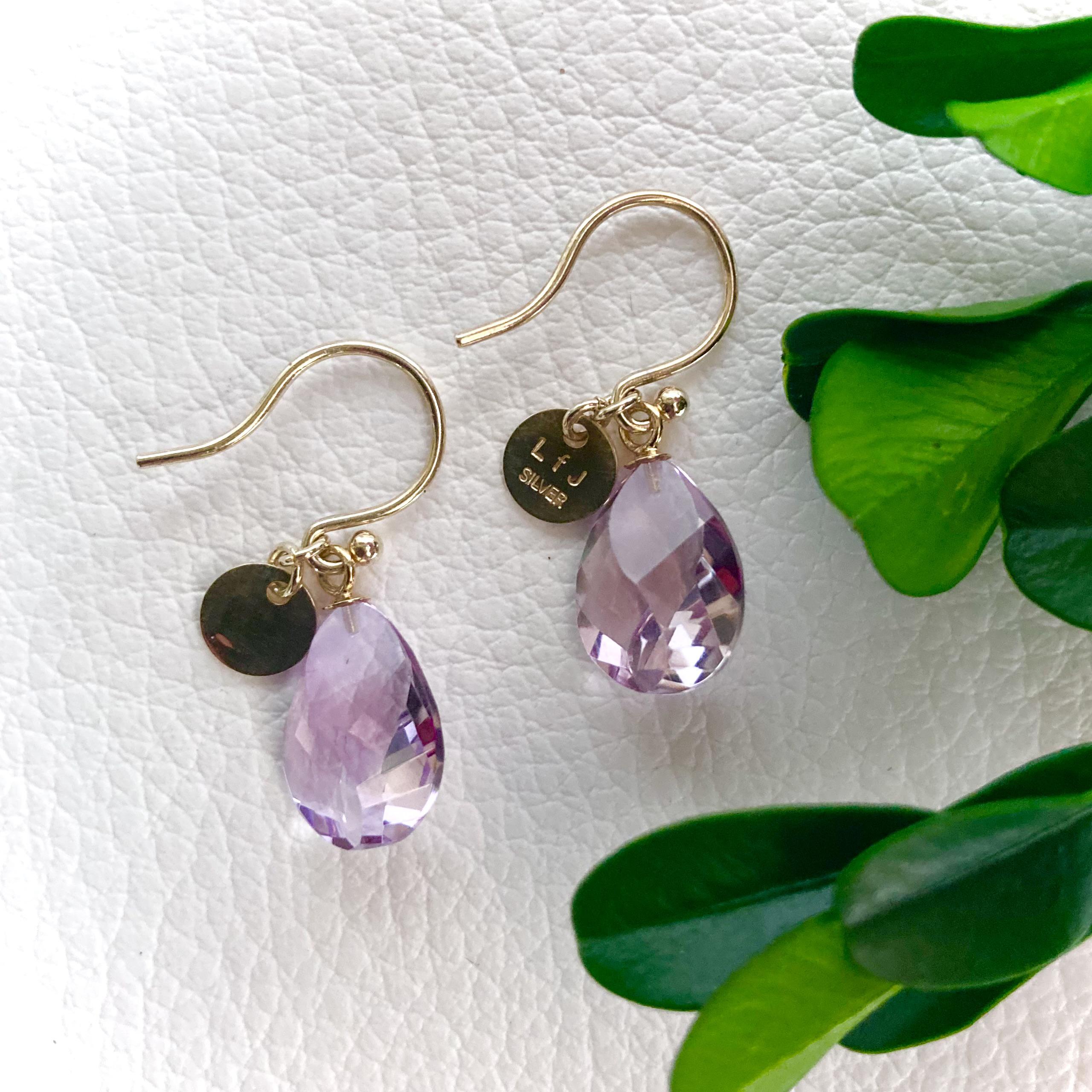 ローズアメシストのピアス・フックタイプ（2月の誕生石）