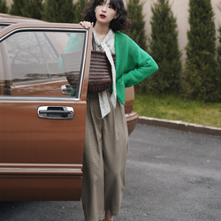 綠色V領鏤空針織開衫|針織衫|外套|春款|Sora-900 第5張的照片