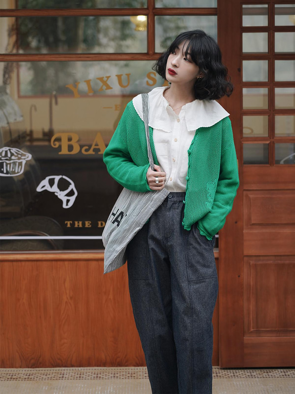 綠色V領鏤空針織開衫|針織衫|外套|春款|Sora-900 第2張的照片