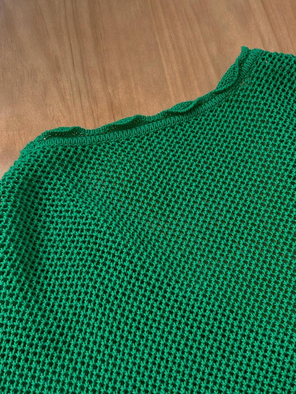 綠色V領鏤空針織開衫|針織衫|外套|春款|Sora-900 第15張的照片