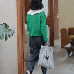 綠色V領鏤空針織開衫|針織衫|外套|春款|Sora-900 第9張的照片