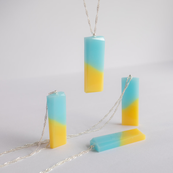 ウクライナカラーのペンダント(チャーム)&USBメモリ【Надія(ナディーヤ)】3/10売上金全額寄付完了しました 2枚目の画像