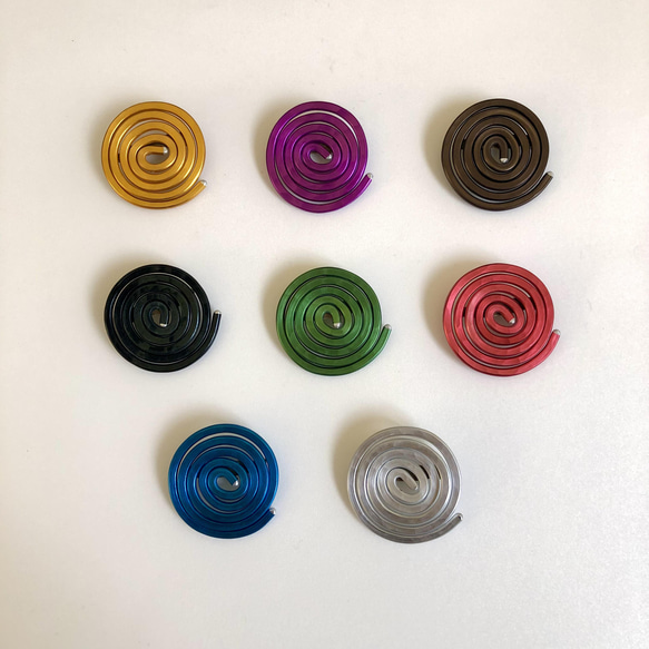 ぐるぐるブローチ（小） 6枚目の画像