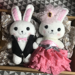 RABBIT LULU【兔子娃娃 結婚兔 蜜桃粉婚紗】結婚禮物 婚禮會場佈置 安床娃娃 第2張的照片