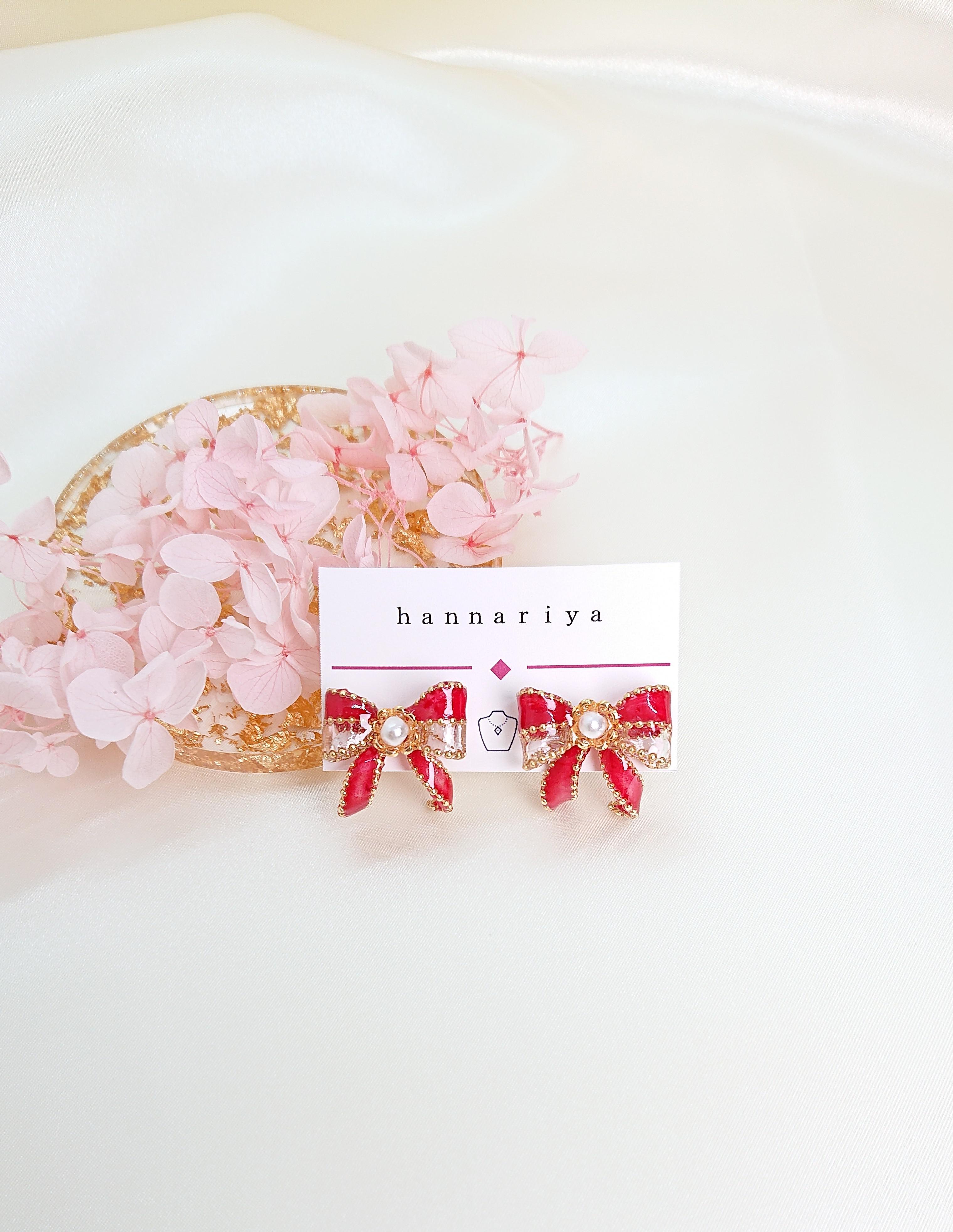 再販まつり✨嬉しい オマケ 付き✨うる艶 軽量 リボンピアス リボンイヤリング 赤 上品 キレイめ 透明感 ギフト