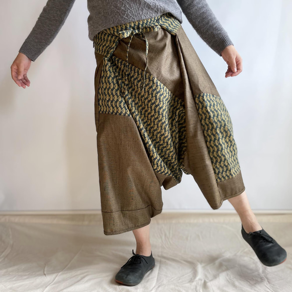 Unique item | Triangle Pants Brown, Silk-wool & Wool TRP185 第4張的照片