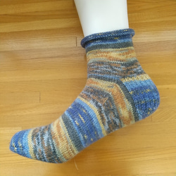 opal毛糸の手編み靴下 3枚目の画像