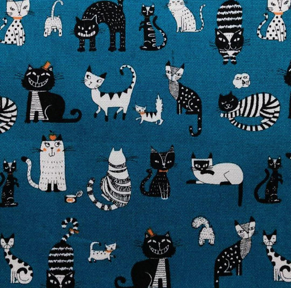 1枚掲載中】※掲載生地でも作製可能です。北欧風 猫柄 手帳型