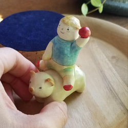 陶の五月人形A（男の子とクマ）Japanese boy figurines 4枚目の画像