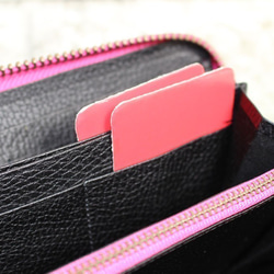 アザラシ革を使ったラウンド財布（濃紅色）カード16枚収納タイプ（Creema限定）春財布♪ 4枚目の画像