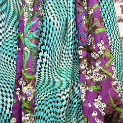 紫 x 綠 Total Pattern Mix 喇叭長裙 第5張的照片