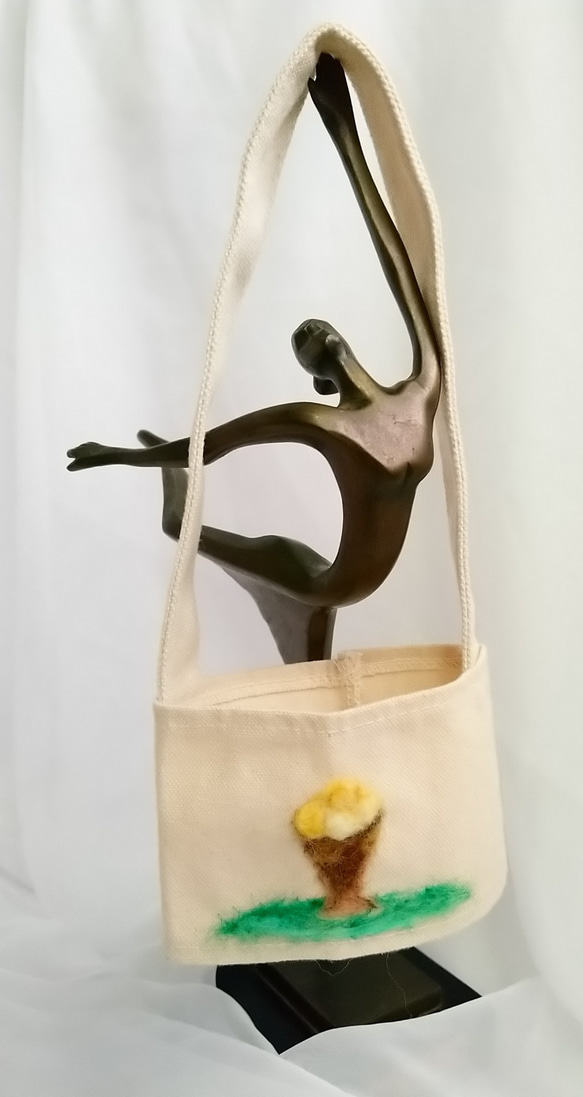 ウールフェルト環境にやさしい飲料バッグ-ウールフェルト刺繡絵画デザイン/アフタヌーンティーシリーズ-フローティングアイスコーヒー 1枚目の画像