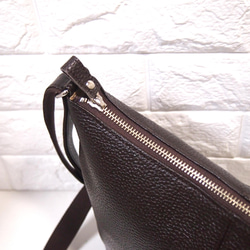 ★手工製作★日本製造★柔軟真皮★大號斜挎包★巧克力色★垂直★超輕★ 第10張的照片