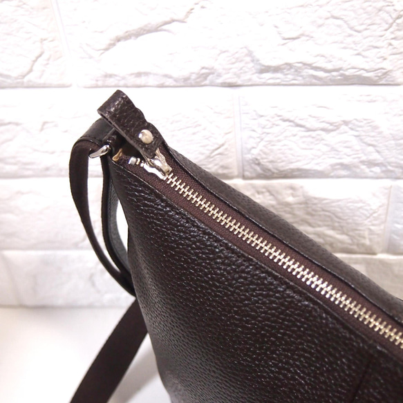 ★手工製作★日本製造★柔軟真皮★大號斜挎包★巧克力色★垂直★超輕★ 第10張的照片
