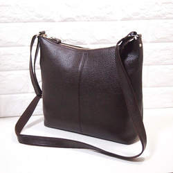 ★手工製作★日本製造★柔軟真皮★大號斜挎包★巧克力色★垂直★超輕★ 第2張的照片