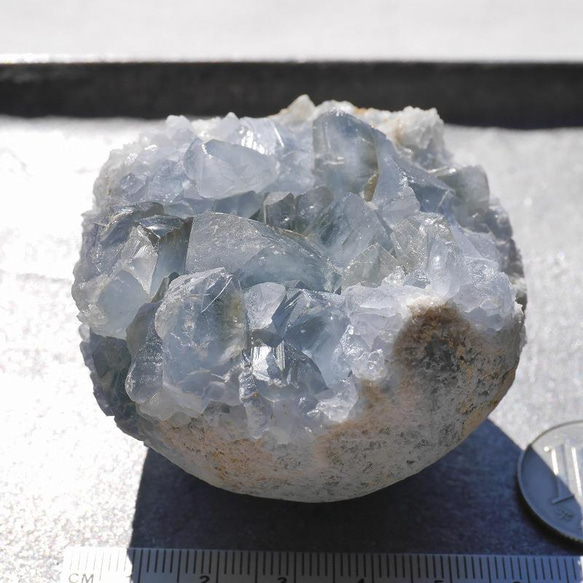 天然石 約268g約60mmセレスタイト(マダガスカル産)半球原石結晶ぎっしり天青石[ce-220304-01] 7枚目の画像