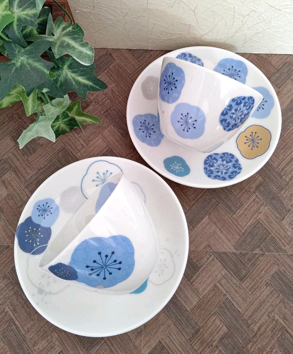 生産終了なため貴重な湯呑と茶托✨青梅柄（A）✨2客セット 湯呑み