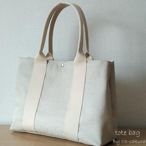 【Aritzia】海外限定☆大人カジュアル サマートートバッグ Aritzia(アリツィア) トートバッグ(レディース) - 海外通販のBUYMA