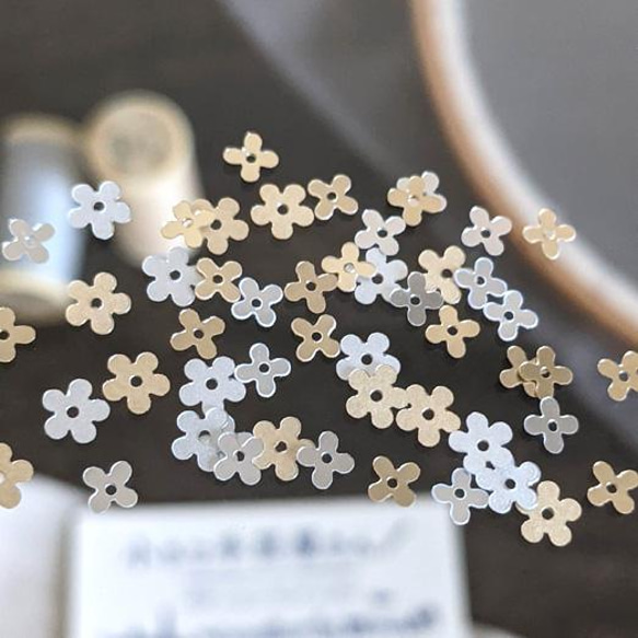 フランス製スパンコール 花モチーフ mix 星屑カラー 4色アソート 4mm