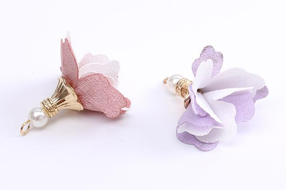 C369-3  30個  タッセルチャーム フラワーチャーム パール付き ゴールド 3X（10ヶ） 3枚目の画像