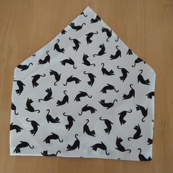 ハンドメイド大人用猫柄三角巾 1枚目の画像