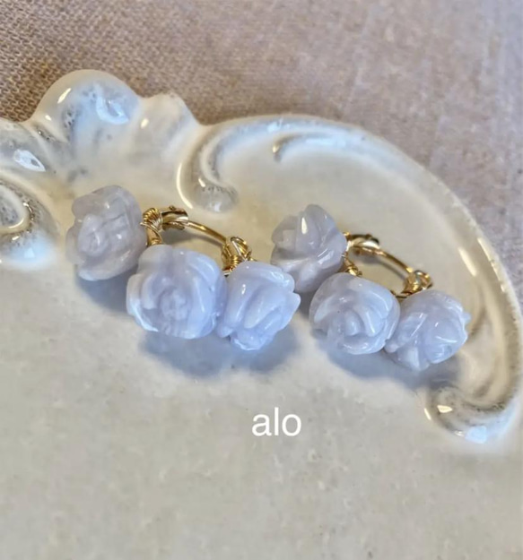 送料無料】14kgf 天然石 ブルーレース ローズ フープピアス アレルギー  