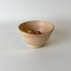 【受注制作品】タイヤキの茶碗（ベージュ、親子タイプ） 1枚目の画像