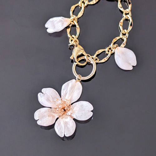 受注制作】Everpink. 本物の桜 こだわり厳選花 花びら舞う桜のバッグ