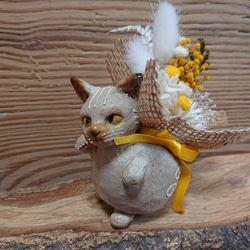 陶器猫　猫　ミニフラワーポット　ミモザ　フラワーアレンジメント　H325 1枚目の画像