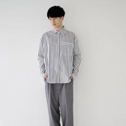 Morino Gakko 舒適條紋襯衫 (白色 x 炭灰色) 男士襯衫 超大襯衫 第6張的照片