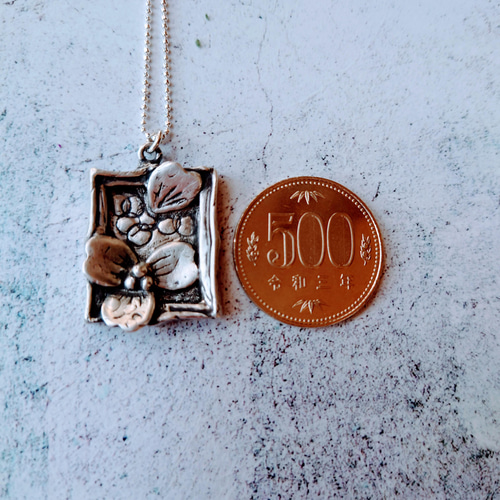 お試し価格】【1点もの】フレームネックレス/お花/アートクレイ