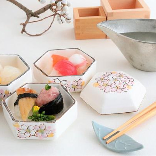 色絵金彩桜玉手お重箱s 小姫 春の器 お花柄 その他キッチン小物 buzan