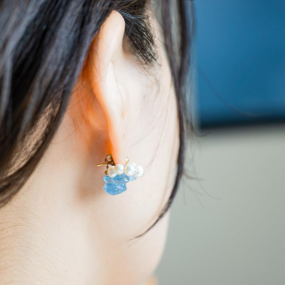 海藍寶石｜誕生石和珍珠環｜耳環/耳環 第3張的照片