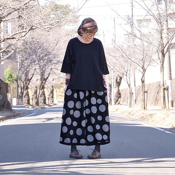 【複刻版】1/9 復刻 x 2 * 圓潤輪廓 * 成人款自然波點圖案 * 燈籠褲 * 黑色 第7張的照片