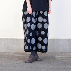 【複刻版】1/9 復刻 x 2 * 圓潤輪廓 * 成人款自然波點圖案 * 燈籠褲 * 黑色 第15張的照片